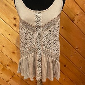American Eagle beige cami.